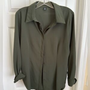 SHEIN olive top, szL